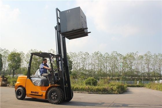 3000 kg Diesel Counterbalance 5000 mm Lift Diesel napędzany wóz widłowy