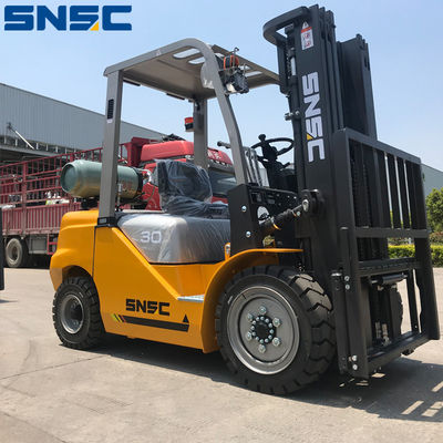 2500 kg wózek widłowy kontenerowy China Gq491 Lp wózek widłowy gazowy