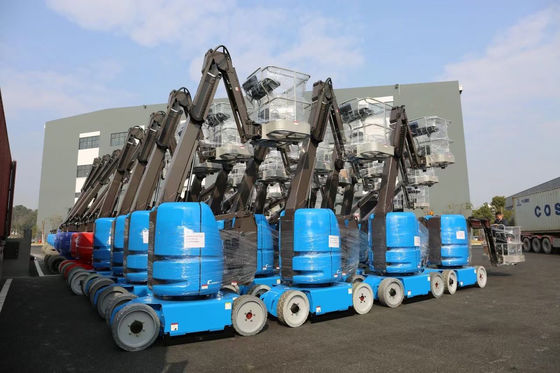 21m Telescoping Boom Lift 100kg-1500kg Capacity Boom Articulating Lift